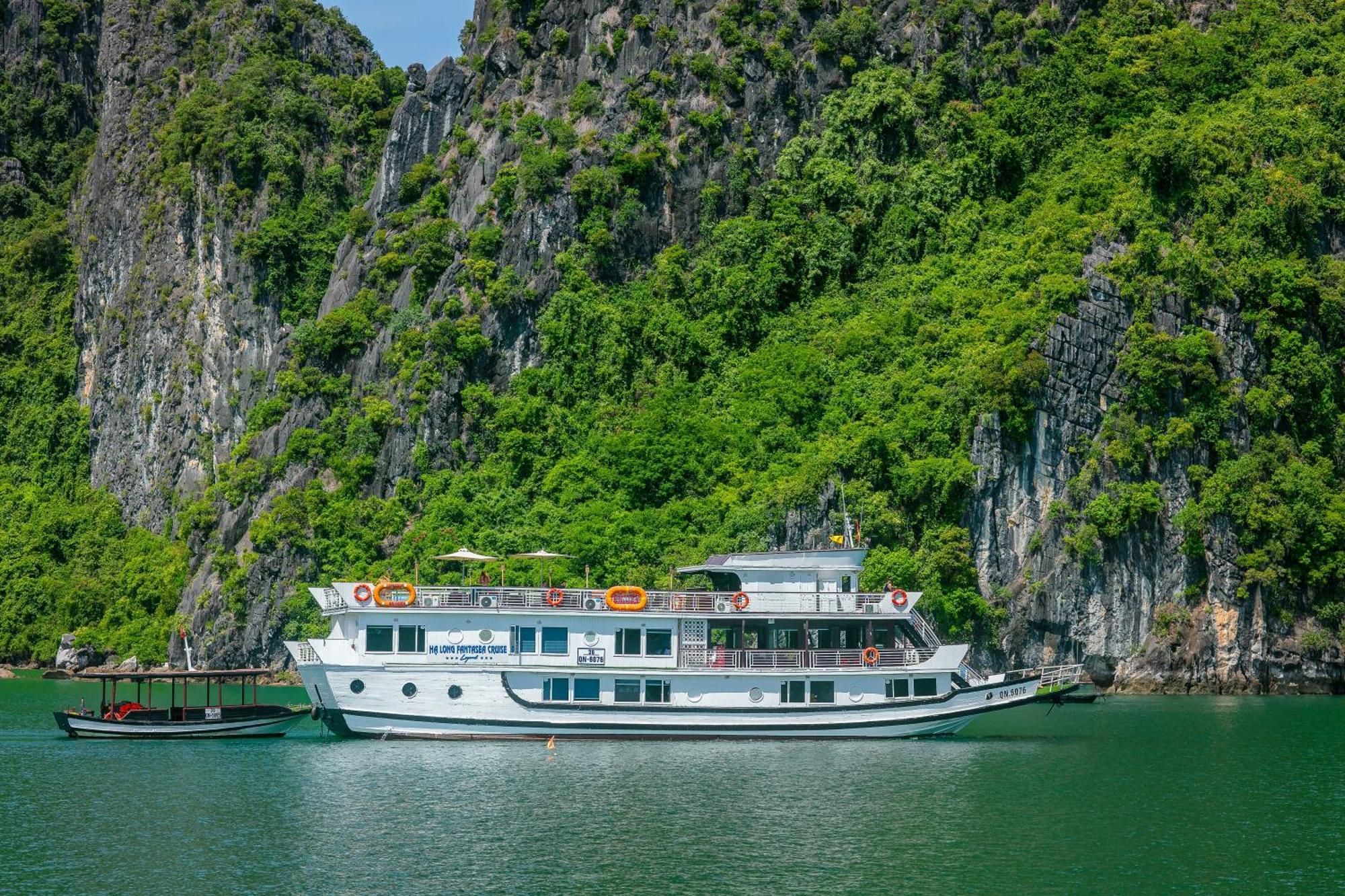 Du thuyền Fantasea Hotel Hạ Long Ngoại thất bức ảnh